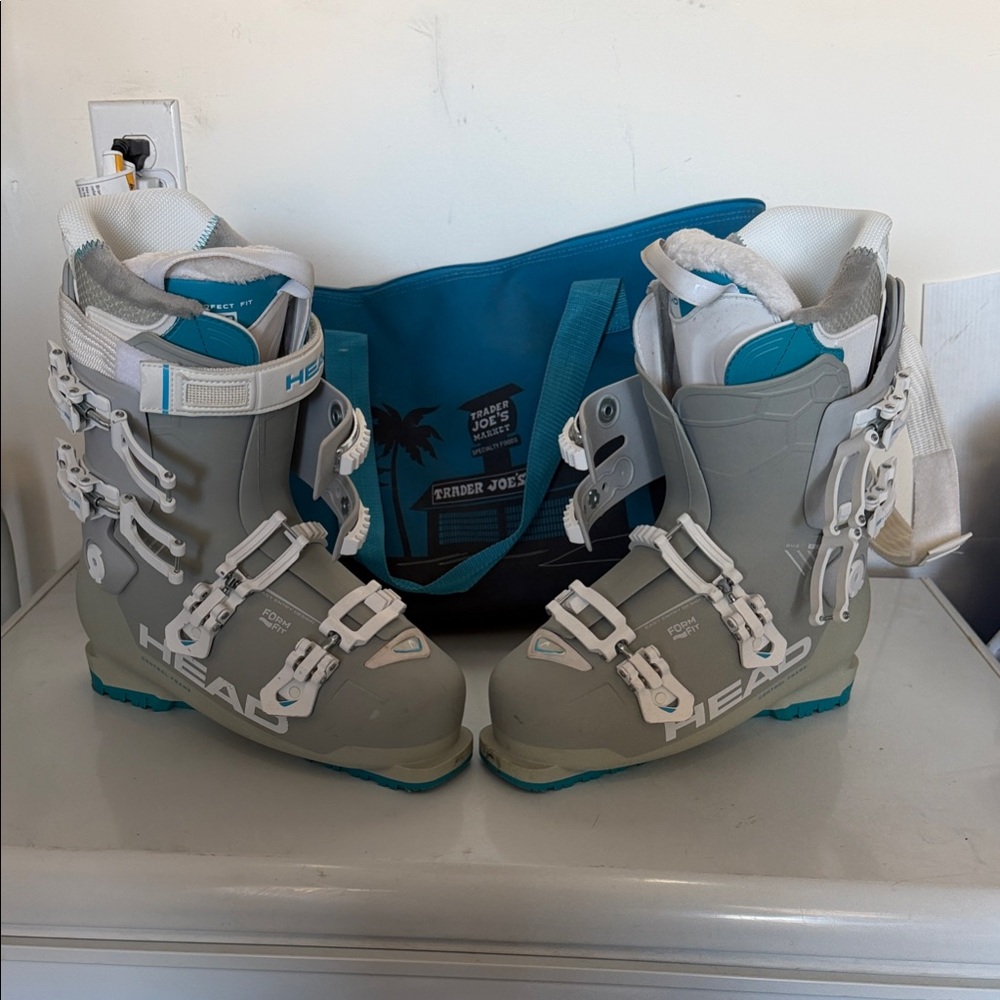 Head Gray and White Winter Boots